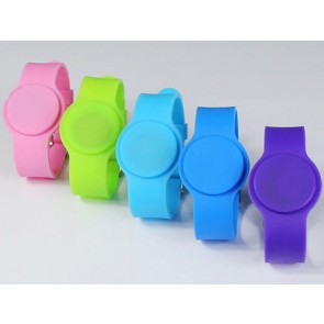 125Khz ISO7815 TK4100 Waterproof RFID Silicone Wristband Bracelet ID Chip